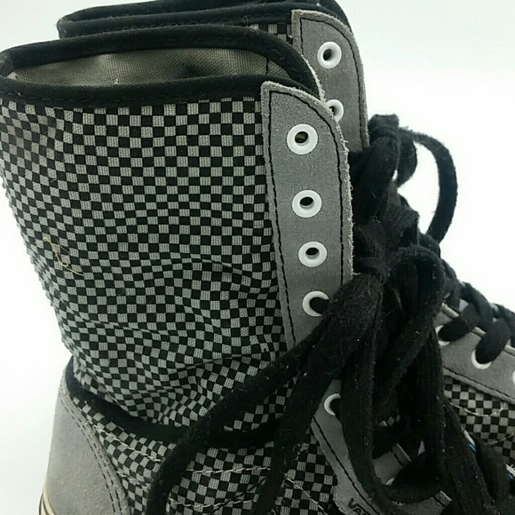 VANS l Wellesley Hi Tops Checkered - Picture 7 of 8